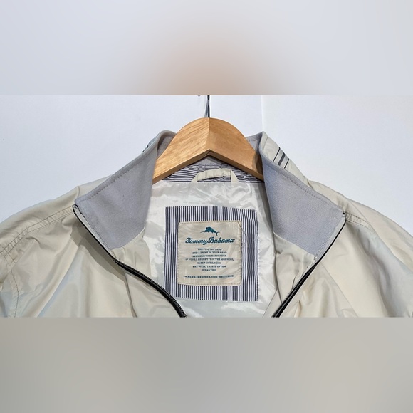 NWOT Tommy Bahama Men's Cream Windbreaker Bomber Jacket - Picture 4 of 10